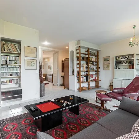 Large 2 Bdrs Downtown - 6 Pax & Ac Apartment *